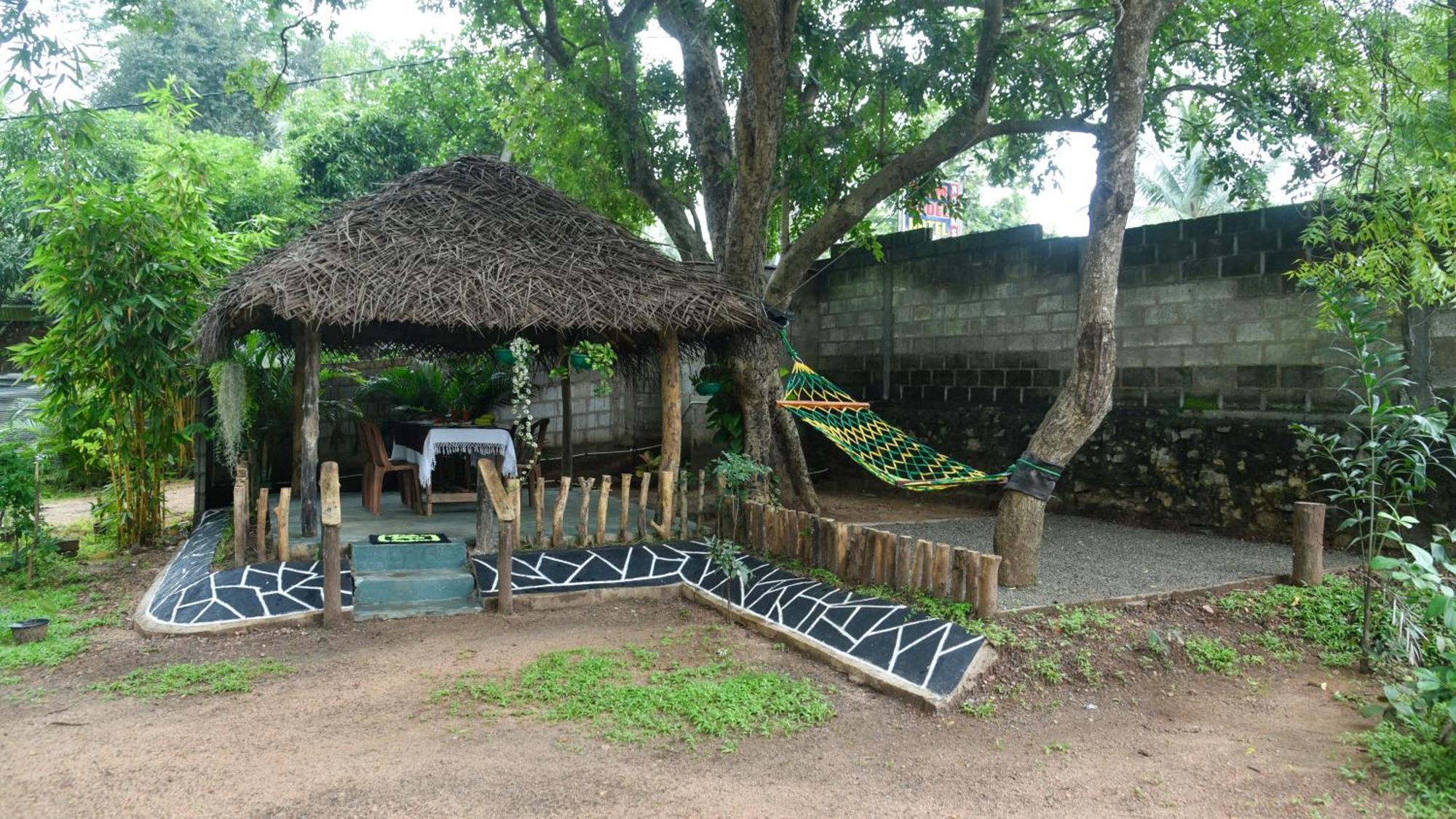 Prem Nadee Homestay ダンブッラ エクステリア 写真